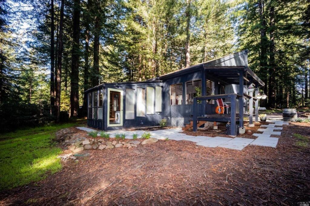 Modern House W. Fast Internet In 1 Acre Land Villa Occidental Exterior photo